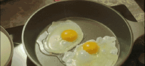 鸡蛋开水煮还是冷水煮才不爆壳,煮鸡蛋冷水下锅还是热水鸡蛋不破